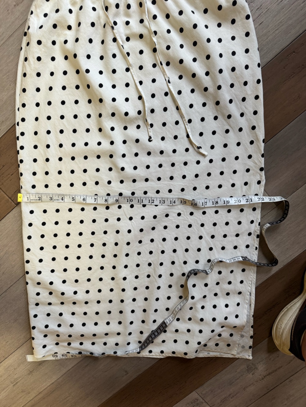 GAP White Midi Skirt with Black Polka Dots - Picture 5 of 10